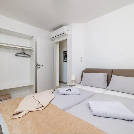 Apartment Jozic Crikvenica
