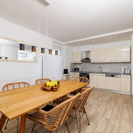 Jozic Apartment *